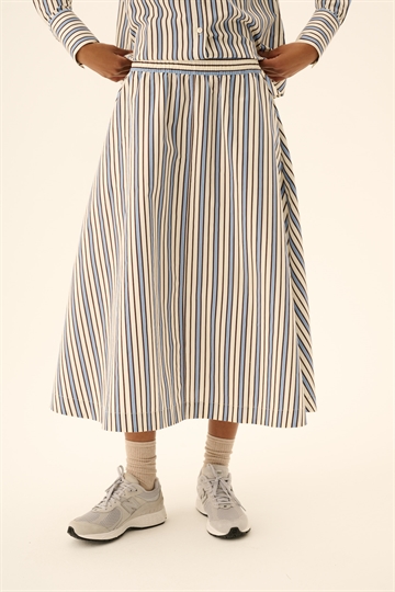 Rue de Tokyo Puck Blue Purple Cream
